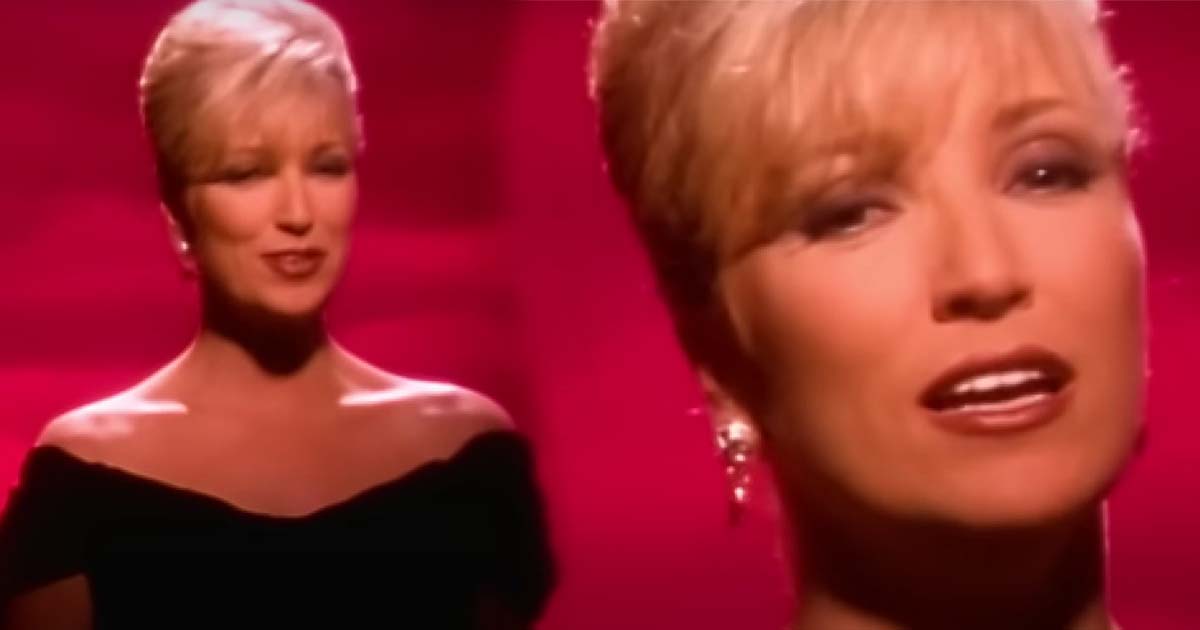 Tanya Tucker Sings Two Sparrows In A Hurricane And It Deserves To Be